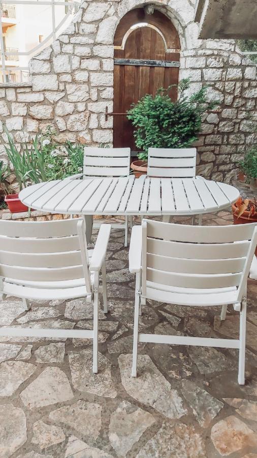 Agrilia Maison Razata Luaran gambar